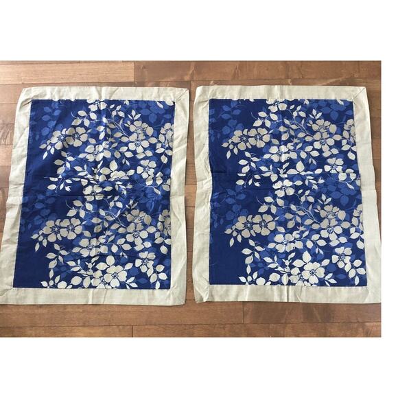 Michael Kors St. Tropes Two shams 26x20 blue - Picture 7 of 11